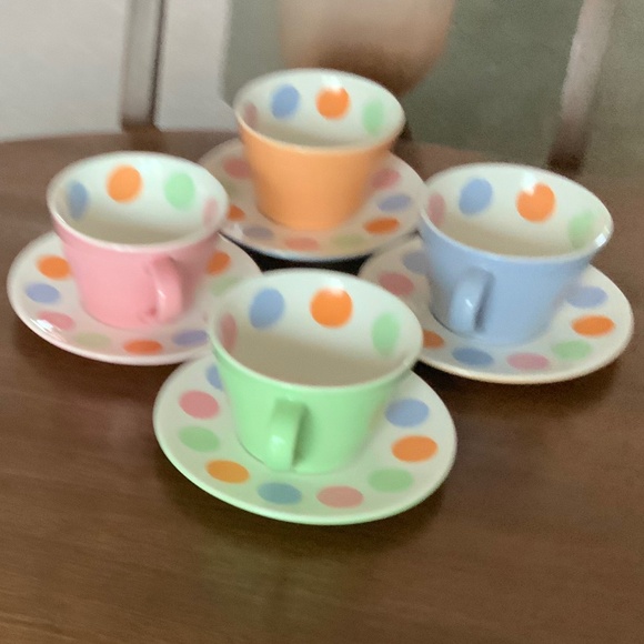 Starbucks Collectible 2006 Polka Dot Cups & Saucers Set of 4 - Picture 2 of 4